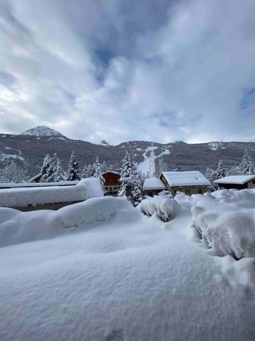 Appartement 4 Pers Grande Terrasse Vue Pistes Ski Saint-Chaffrey Exterior photo