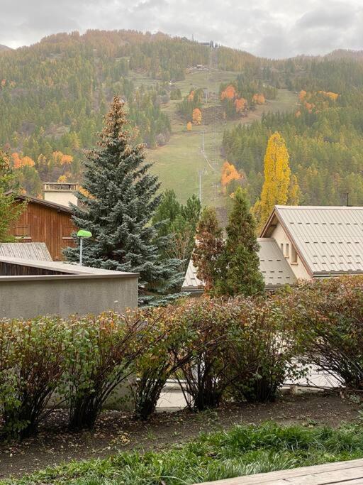Appartement 4 Pers Grande Terrasse Vue Pistes Ski Saint-Chaffrey Exterior photo