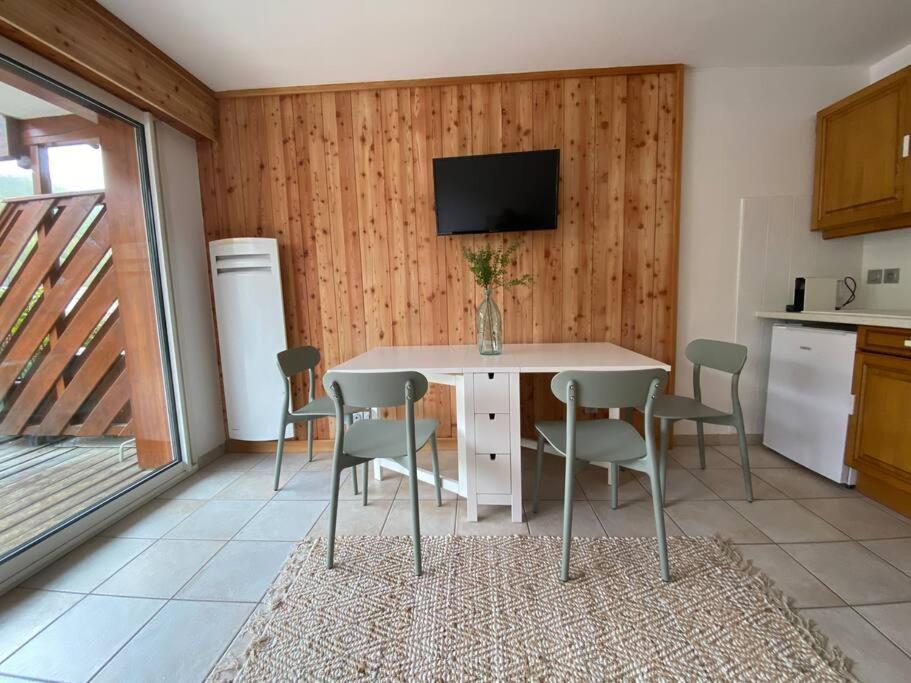Appartement 4 Pers Grande Terrasse Vue Pistes Ski Saint-Chaffrey Exterior photo